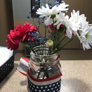 Meet your Posher, Amina